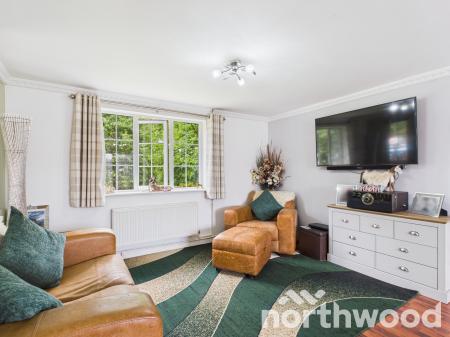 5 bedroom Semi-detached house for sale in Hurst Lane, Ashford, Ashford, TN27