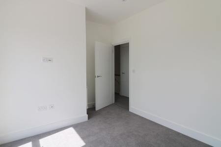 4 bedroom Detached house for sale in Lakeview Gardens, Chilmington Green, Ashford, TN23