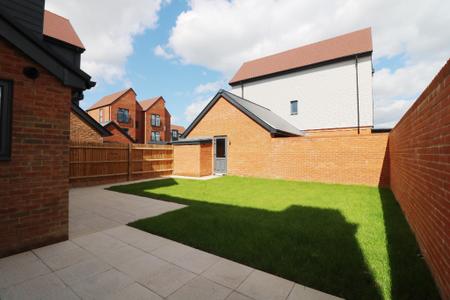 4 bedroom Detached house for sale in Lakeview Gardens, Chilmington Green, Ashford, TN23