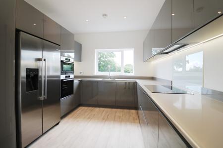 4 bedroom Detached house for sale in Lakeview Gardens, Chilmington Green, Ashford, TN23