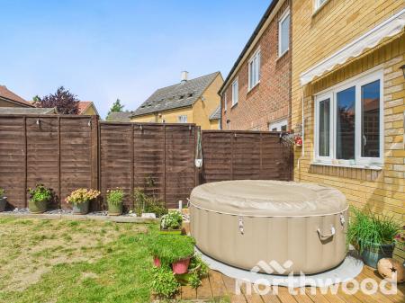 3 bedroom End of terrace house for sale in Laurence Hamilton Lane, Repton Park, Ashford, TN23