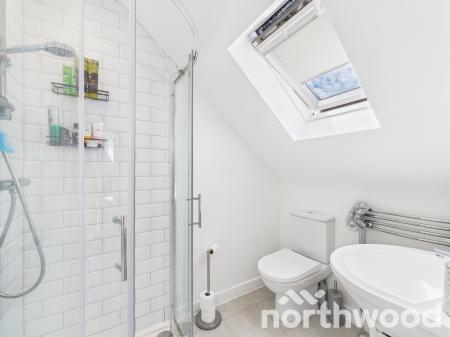 3 bedroom End of terrace house for sale in Laurence Hamilton Lane, Repton Park, Ashford, TN23