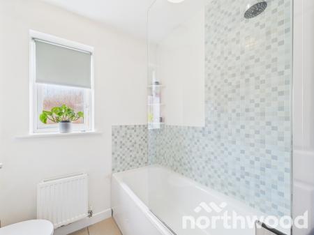 3 bedroom End of terrace house for sale in Laurence Hamilton Lane, Repton Park, Ashford, TN23