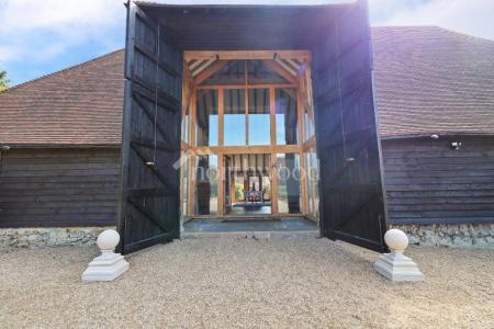 5 bedroom Barn Conversion for sale in Lodge Barn, The Wickets, Willesborough, Ashford, TN24