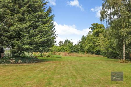 5 bedroom Bungalow for sale in Nickley Wood Road, Shadoxhurst, TN26