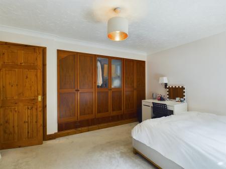 5 bedroom Bungalow for sale in Nickley Wood Road, Shadoxhurst, TN26