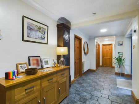 5 bedroom Bungalow for sale in Nickley Wood Road, Shadoxhurst, TN26