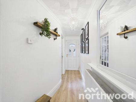 3 bedroom End of terrace house for sale in Oak Tree Road, Ashford, Ashford, TN23