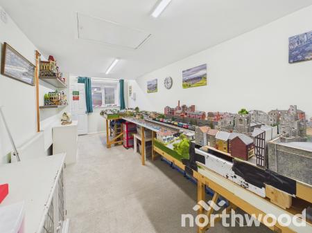 4 bedroom Link detached house for sale in Red Tree Orchard, Singleton, Ashford, TN23