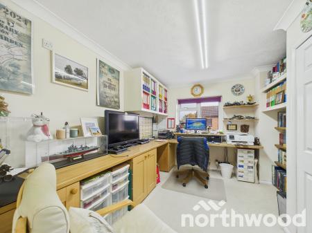 4 bedroom Link detached house for sale in Red Tree Orchard, Singleton, Ashford, TN23