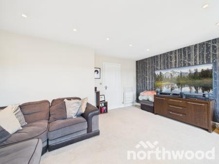 3 bedroom Semi-detached house for sale in Ribston Way, Singleton, Ashford, TN23