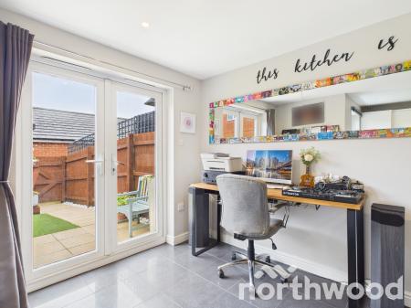 3 bedroom Semi-detached house for sale in Ribston Way, Singleton, Ashford, TN23