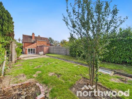 2 bedroom Semi-detached house for sale in Station Road, Pluckley, TN27