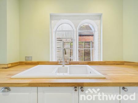 2 bedroom Semi-detached house for sale in Station Road, Pluckley, TN27