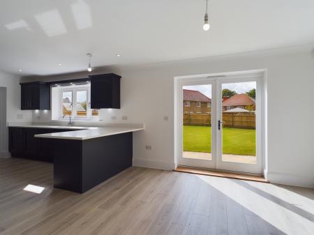 4 bedroom Semi-detached house for sale in The Hamlet, Chilmington Green, Ashford, TN23