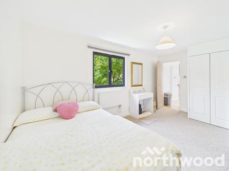 3 bedroom Bungalow for sale in Waterside Terrace, Great Chart, Ashford, TN23