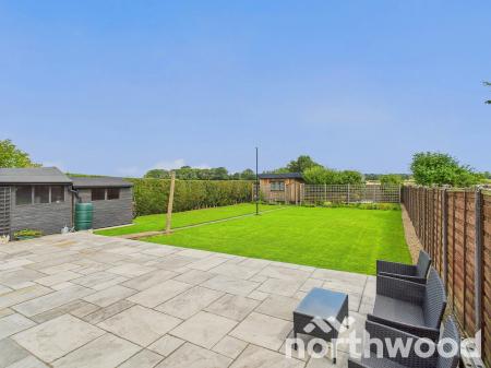 3 bedroom Bungalow for sale in Waterside Terrace, Great Chart, Ashford, TN23