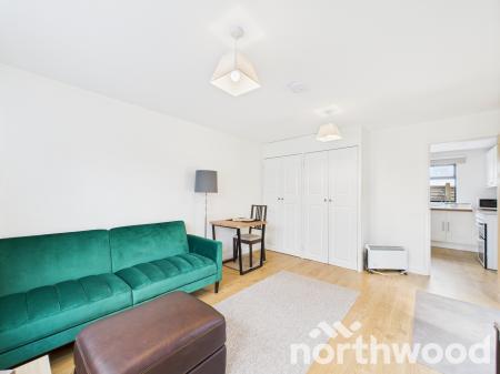 3 bedroom Bungalow for sale in Waterside Terrace, Great Chart, Ashford, TN23