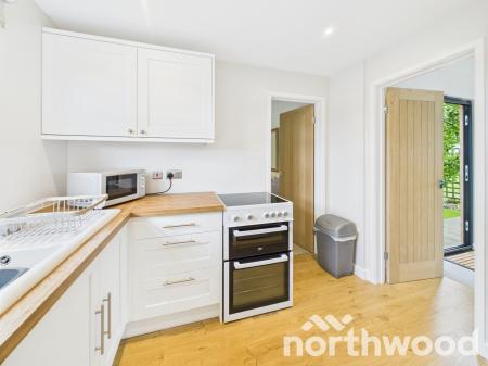 3 bedroom Bungalow for sale in Waterside Terrace, Great Chart, Ashford, TN23