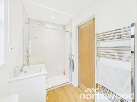 3 bedroom Bungalow for sale in Waterside Terrace, Great Chart, Ashford, TN23