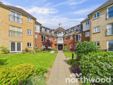 2 bedroom Flat for sale in Windsor Court, Singleton, Ashford, TN23