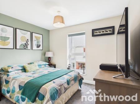 3 bedroom Link detached house for sale in Pochard Drive, Conningbrook Lakes, Ashford, TN24