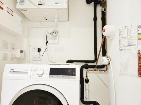 2 bedroom Flat to let in Hampton Place, Ashford, Ashford, TN23