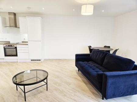 2 bedroom Flat to let in Hampton Place, Ashford, Ashford, TN23