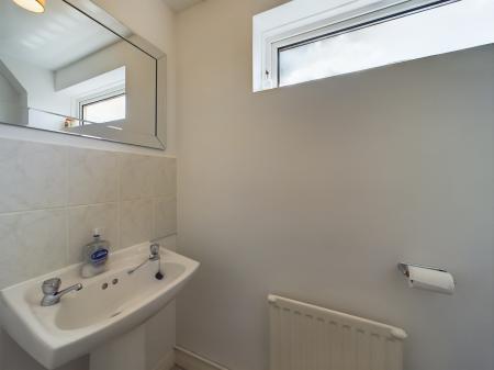 3 bedroom Detached house to let in Wye Road, Boughton Aluph, TN25