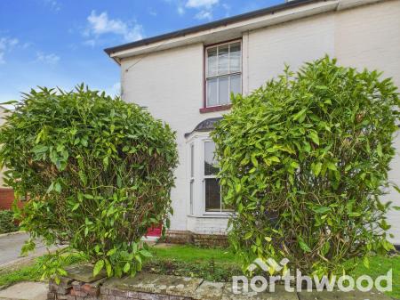 2 bedroom End of terrace house for sale in Norwood Street, Town Centre, Ashford, TN23