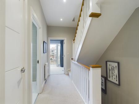 4 bedroom Town house to let in Chilmington Avenue, Chilmington Green, Ashford, TN23