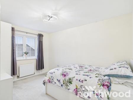 2 bedroom Semi-detached house for sale in Nuthatch Drive, Finberry, Ashford, TN25