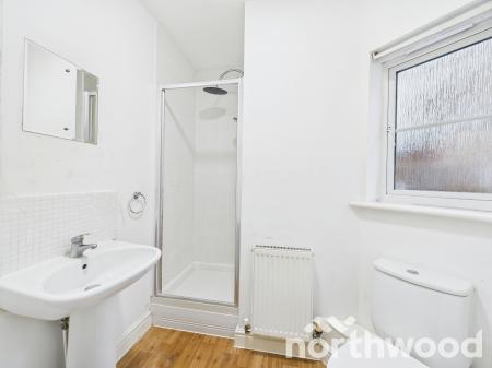 4 bedroom Terraced House to let in Barley Mow View, Repton Park, Ashford, TN23