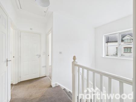 4 bedroom Terraced House to let in Barley Mow View, Repton Park, Ashford, TN23
