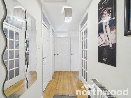 2 bedroom Bungalow for sale in Eggringe, Singleton, Ashford, TN23