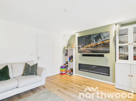 3 bedroom Terraced House for sale in Lodge Close, Singleton, Ashford, TN23