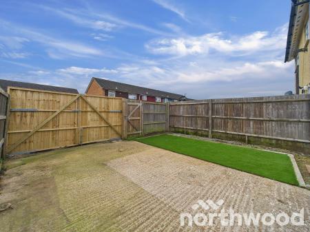 3 bedroom Terraced House for sale in Brenchley Close, South Ashford, Ashford, TN23