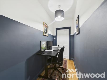 2 bedroom Flat for sale in Grove Flats, Pluckley, TN27