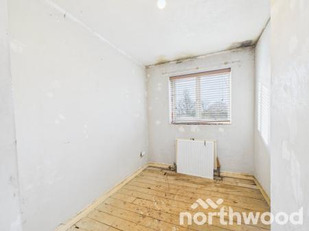 3 bedroom Semi-detached house for sale in Noakes Meadow, South Ashford, Ashford, TN23