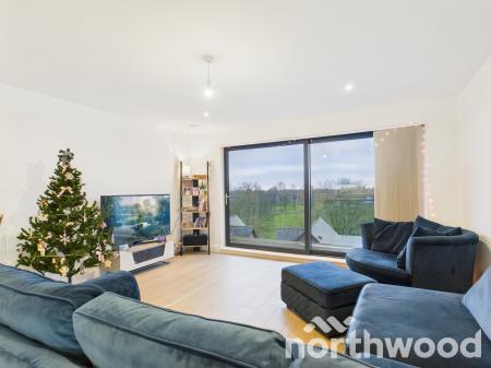 2 bedroom Apartment for sale in Leacon Road, Ashford, TN23