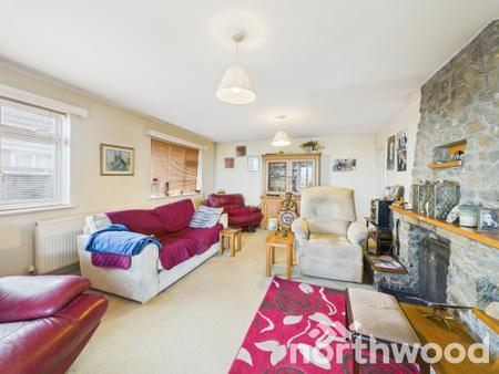 3 bedroom Bungalow for sale in Coast Drive, Romney Marsh, Lydd On Sea, TN29