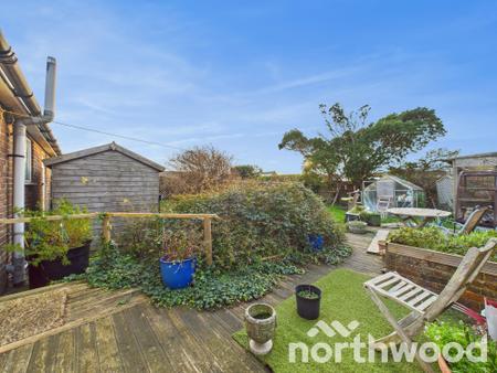 3 bedroom Bungalow for sale in Coast Drive, Romney Marsh, Lydd On Sea, TN29
