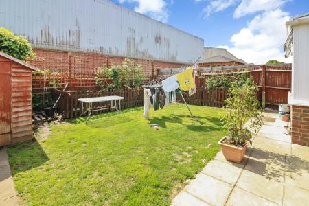 3 bedroom Detached house to let in Albert Reed Gardens, Tovil, Maidstone, ME15