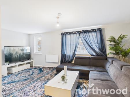 2 bedroom Flat for sale in Richard Hillary Close, South Willesborough, Ashford, TN24