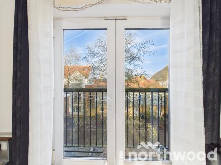 1 bedroom Flat for sale in Sir Henry Brackenbury Road, Repton Park, Ashford, TN23