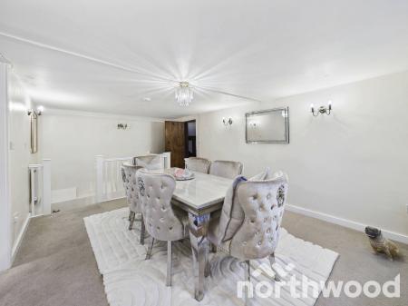 3 bedroom Character Property for sale in 1 Coronation Square, Romney Marsh, Lydd, TN29