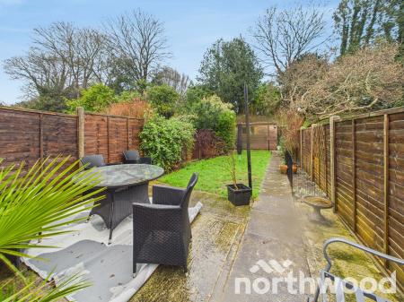 3 bedroom Terraced House for sale in Lower Queens Road, Town Centre, Ashford, TN24