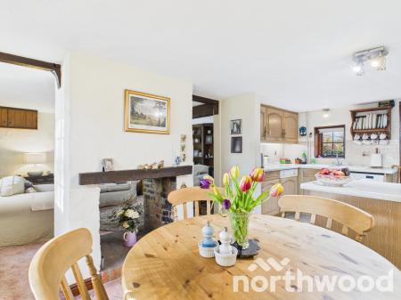2 bedroom Terraced House for sale in North Street, Sutton Valence, ME17