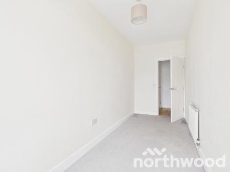 2 bedroom Flat to let in Park Street, Ashford, TN24