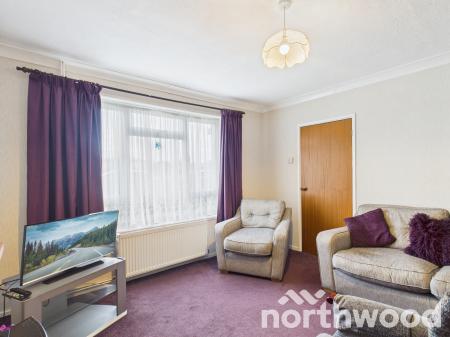 3 bedroom Semi-detached house for sale in Cryol Road, South Ashford, Ashford, TN23